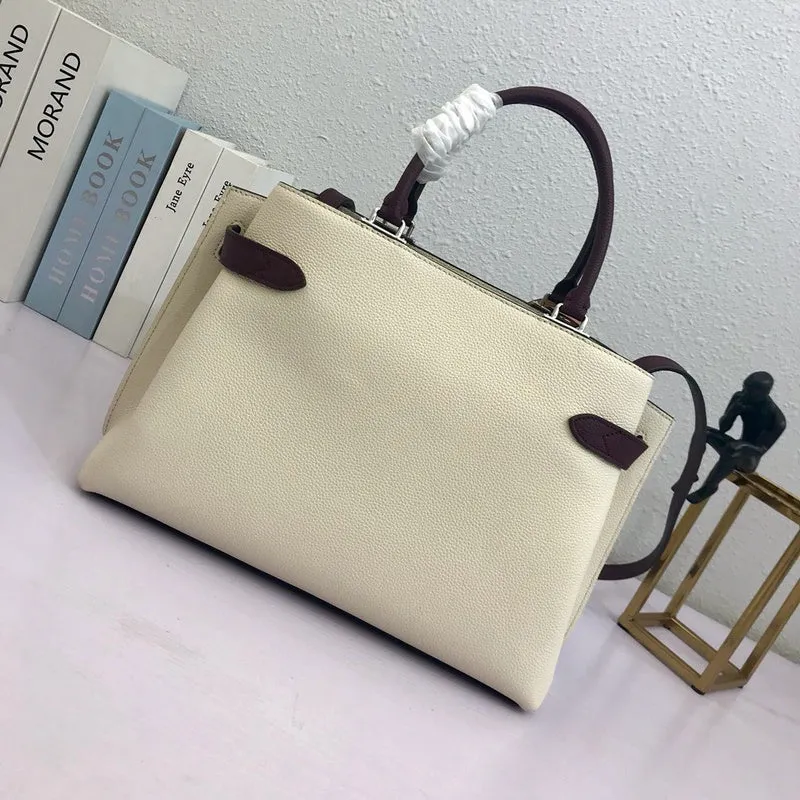 LOV2 Bags - Fashion Bags  2048