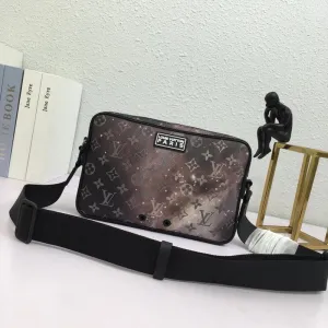 LOV2 Bags - Fashion Bags  2064