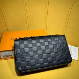 LOV2 Bags - Fashion Bags  2103