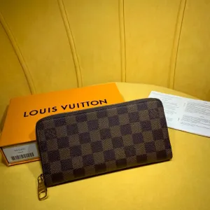 LOV2 Bags - Fashion Bags  2115