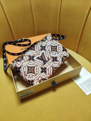 LOV2 Bags - Fashion Bags  2164