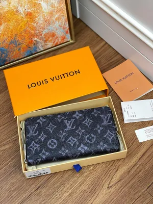 LOV2 Bags - Fashion Bags  2368