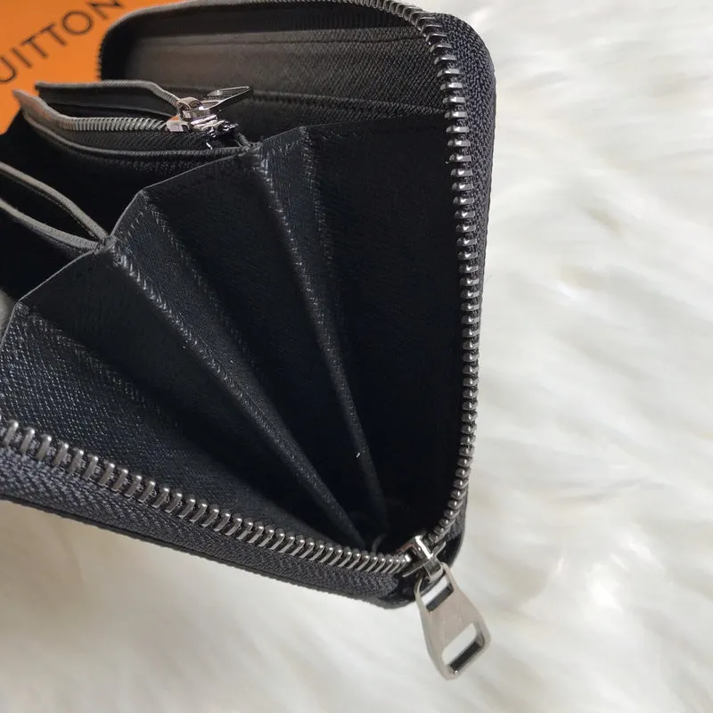 LOV2 Bags - Fashion Bags  2425