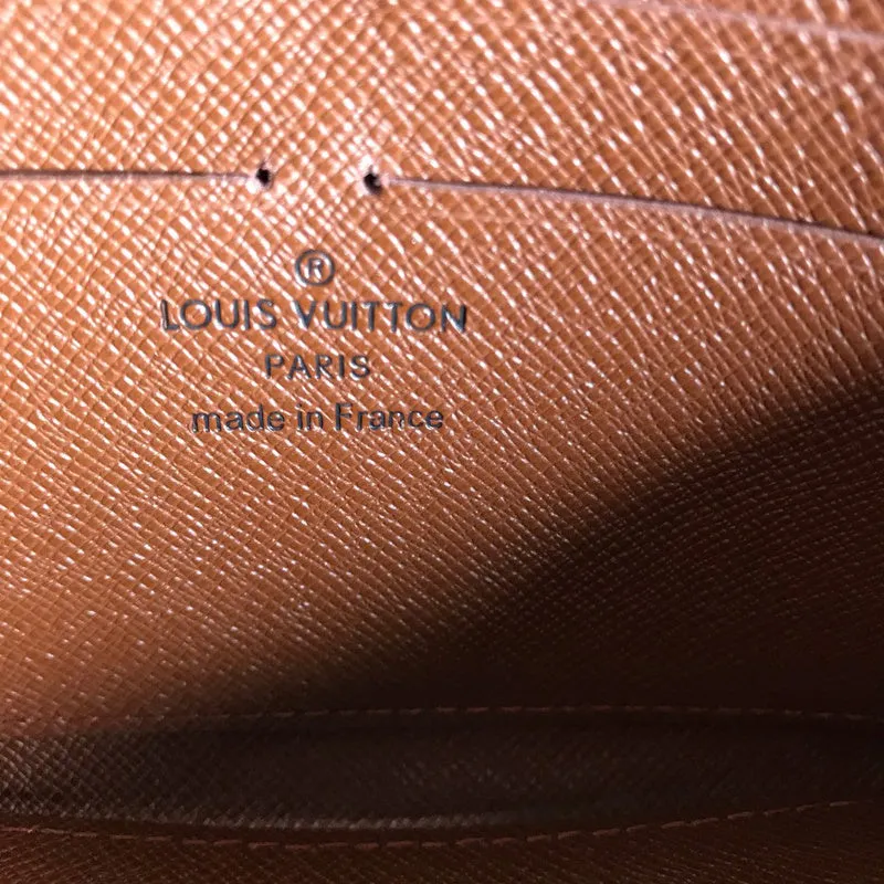 LOV2 Bags - Fashion Bags  2429