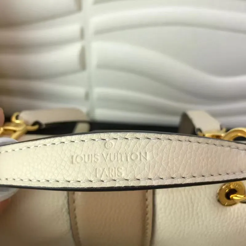LOV2 Bags - Fashion Bags  2459