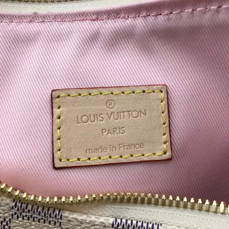LOV2 Bags - Fashion Bags  2461