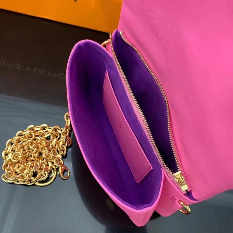 LOV2 Bags - Fashion Bags  2466