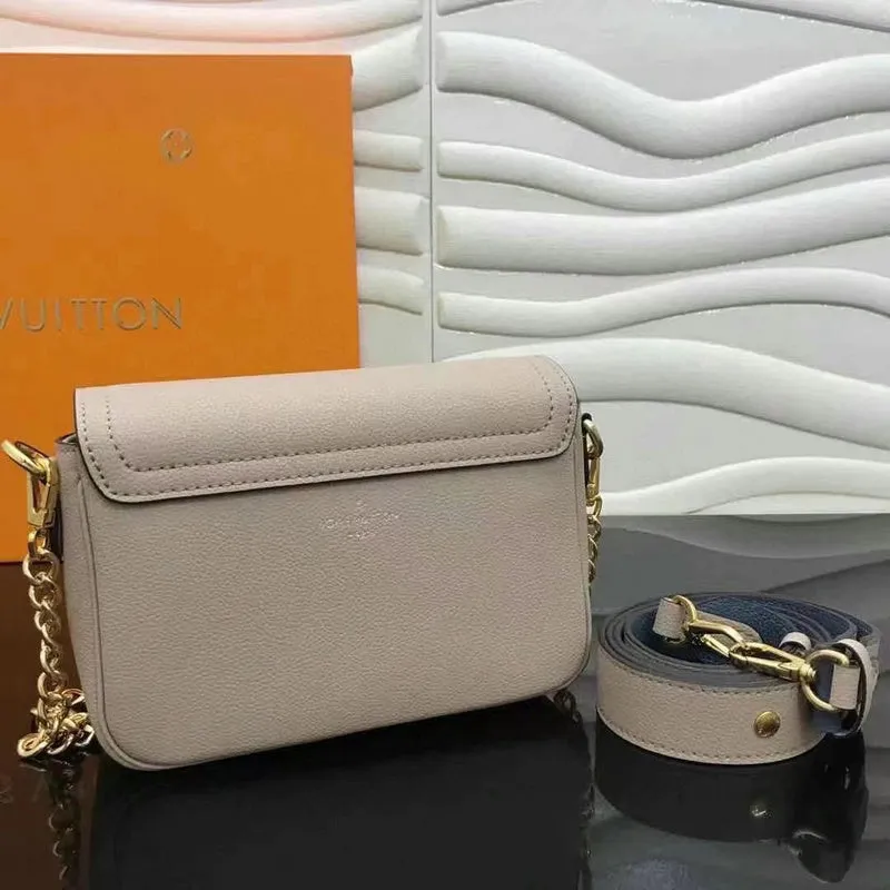 LOV2 Bags - Fashion Bags  2480