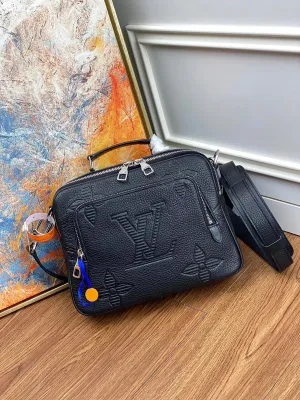 LOV2 Bags - Fashion Bags  2503