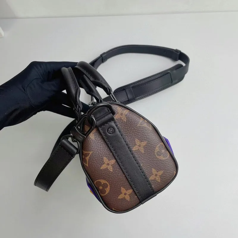 LOV2 Bags - Fashion Bags  2520