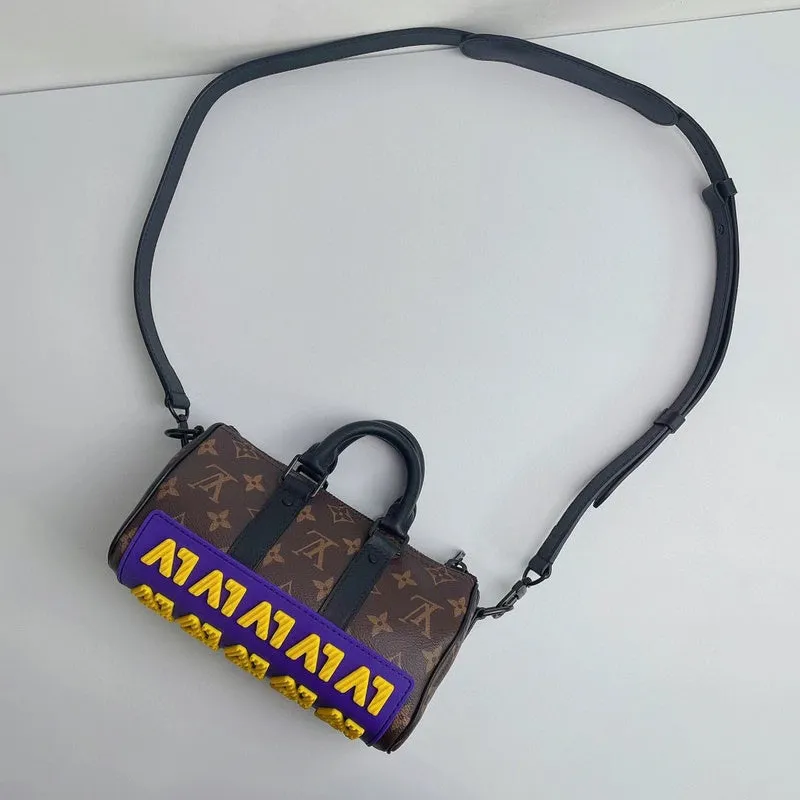LOV2 Bags - Fashion Bags  2520