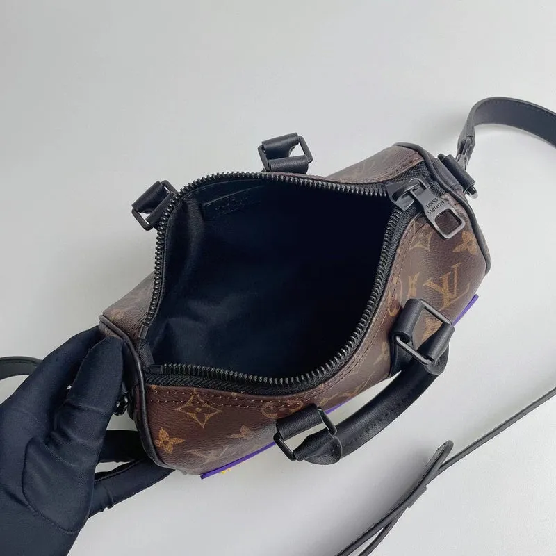 LOV2 Bags - Fashion Bags  2520