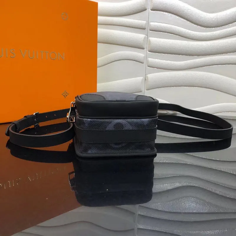 LOV2 Bags - Fashion Bags  2539