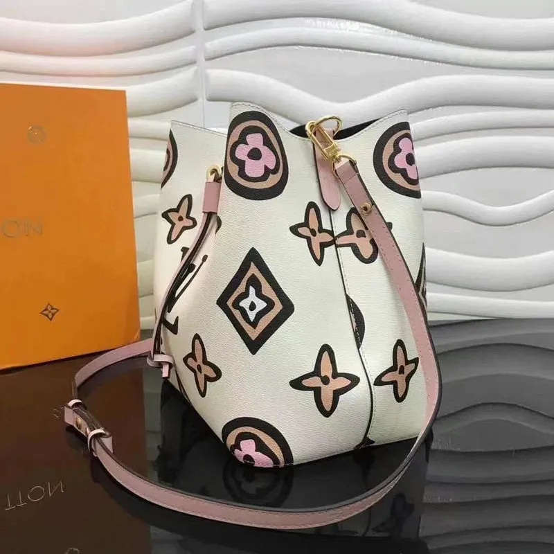 LOV2 Bags - Fashion Bags  2559