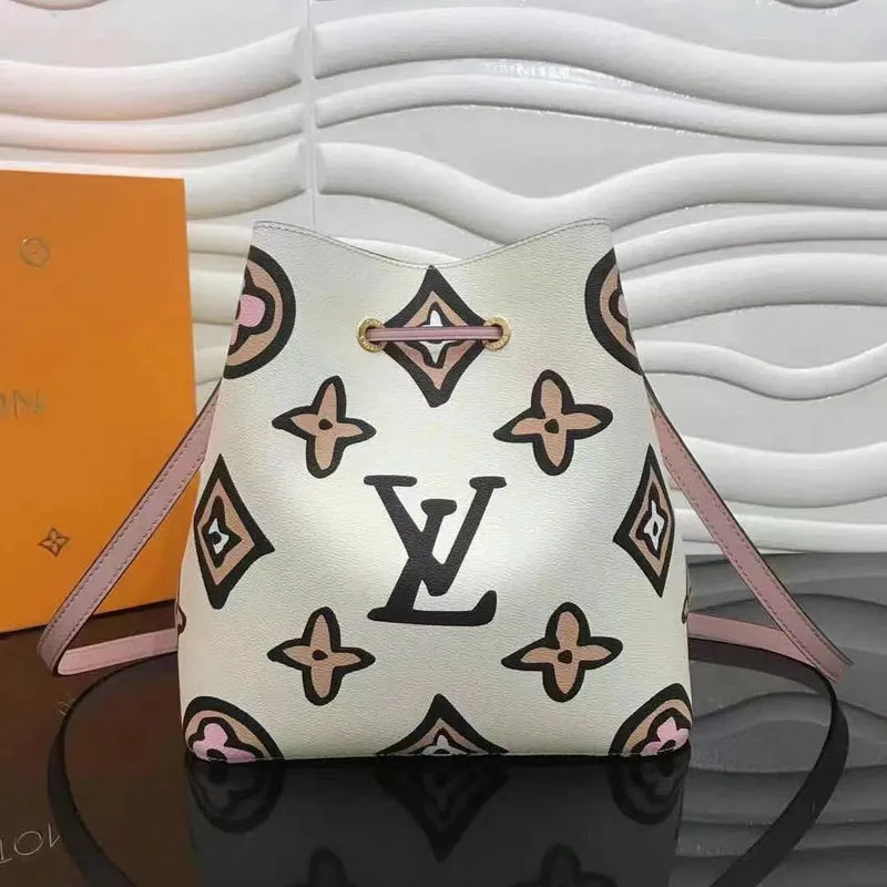 LOV2 Bags - Fashion Bags  2559