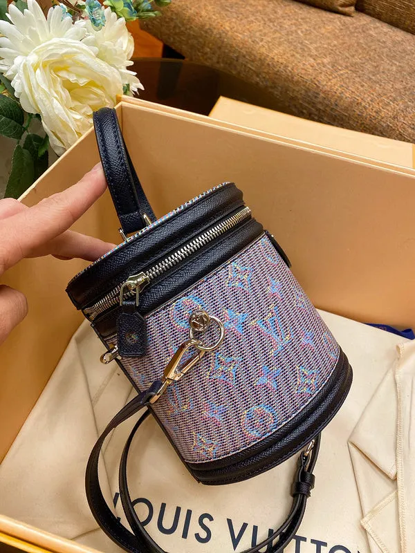 LOV2 Bags - Fashion Bags  2595