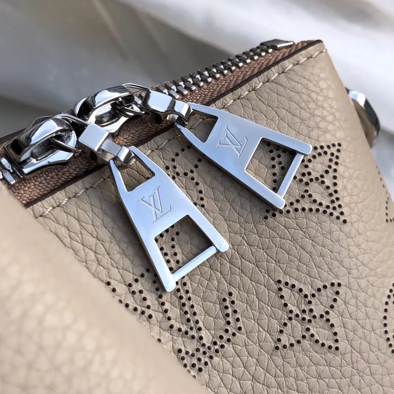 LOV2 Bags - Fashion Bags  2610