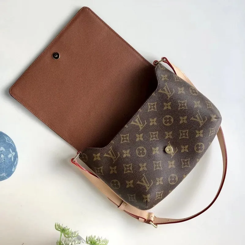 LOV2 Bags - Fashion Bags  2620