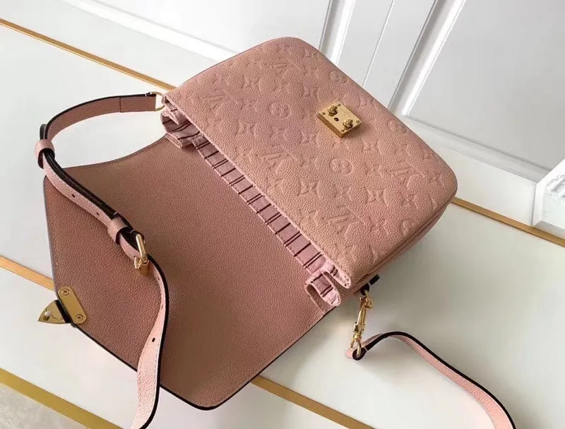 LOV2 Bags - Fashion Bags  2633