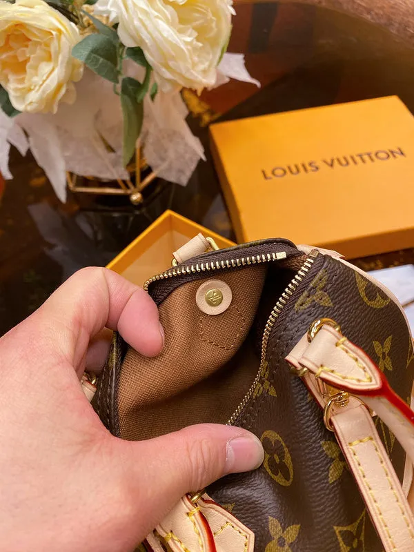 LOV2 Bags - Fashion Bags  2658