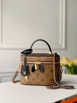 LOV2 Bags - Fashion Bags  2674
