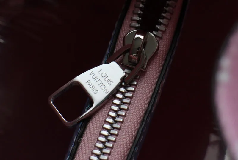 LOV2 Bags - Fashion Bags  2694