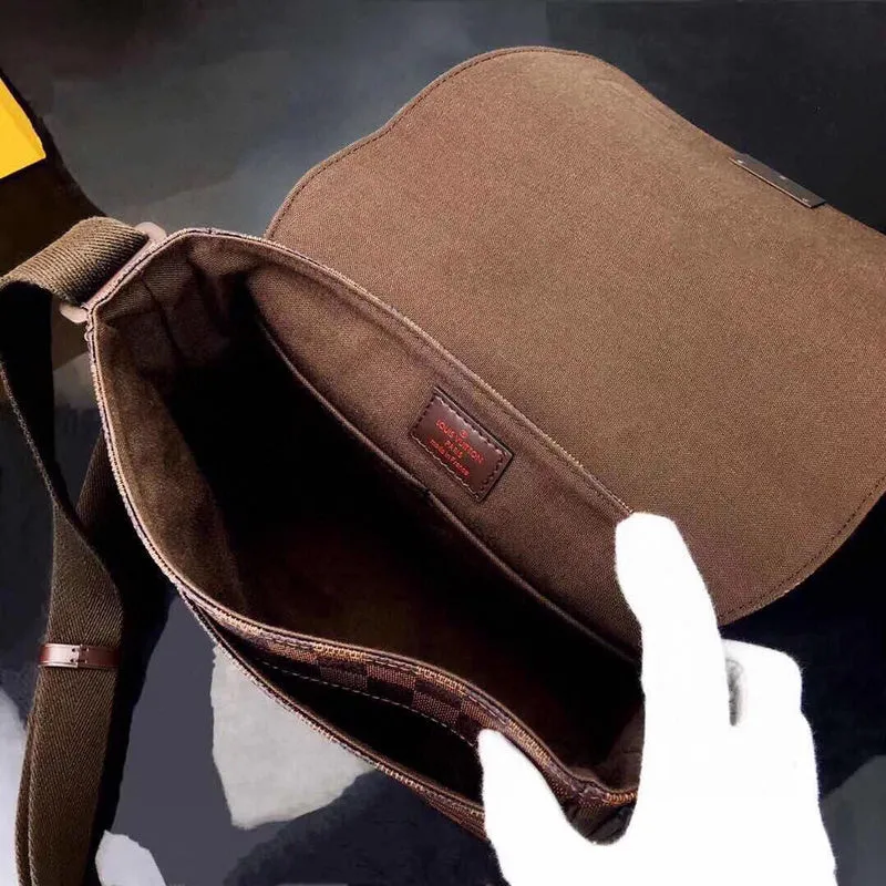 LOV2 Bags - Fashion Bags  2702