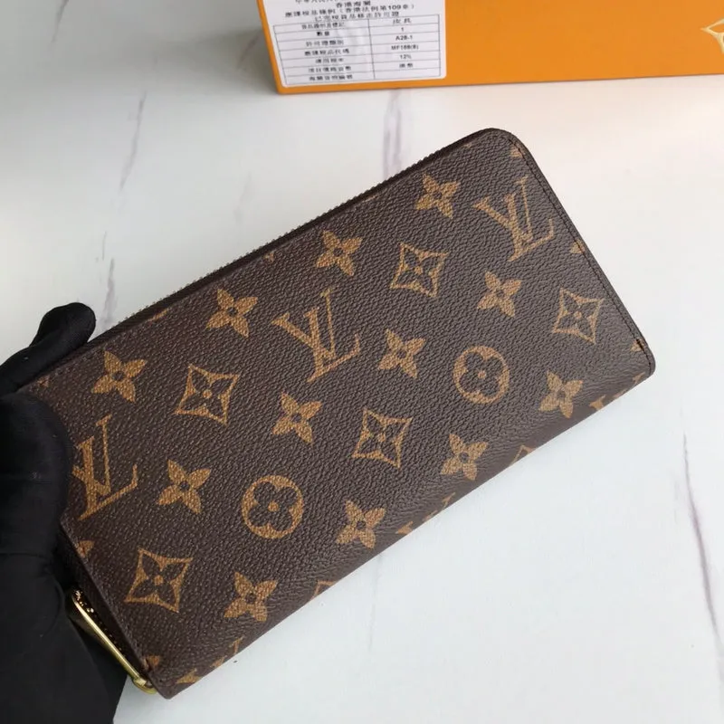 LOV2 Bags - Fashion Bags  2800