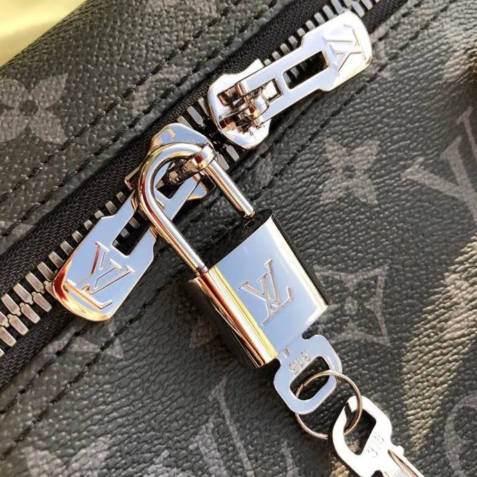 LOV2 Bags - Fashion Bags  2830