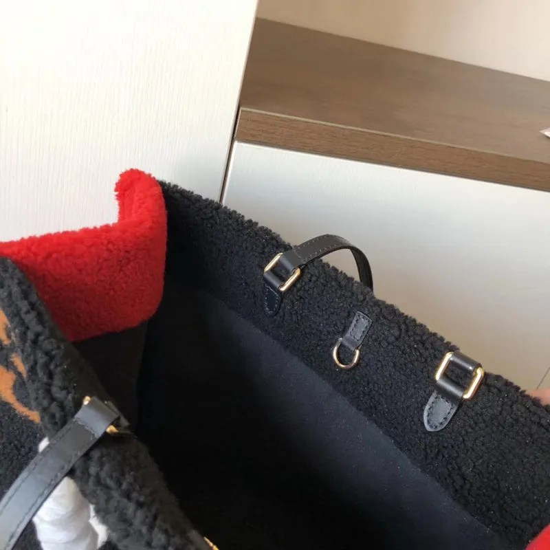 LOV2 Bags - Fashion Bags  2842