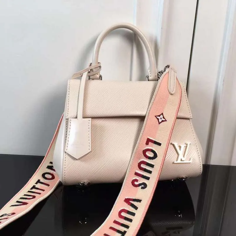 LOV2 Bags - Fashion Bags  745