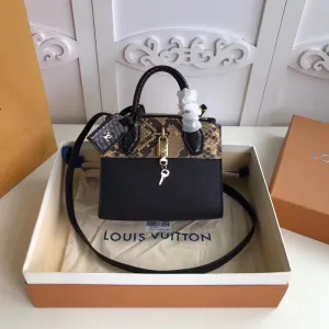LOV2 Bags - Fashion Bags  818