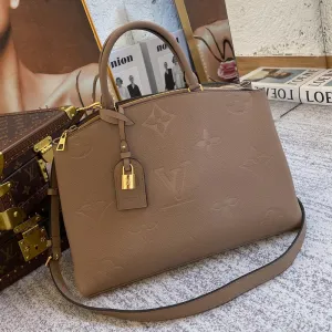 LOV2 Bags - Fashion Bags  845