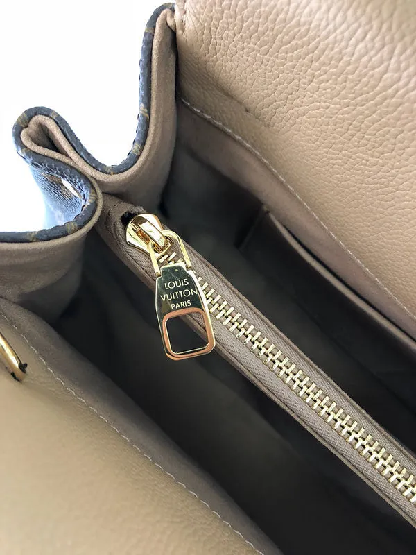 LOV2 Bags - Fashion Bags  911