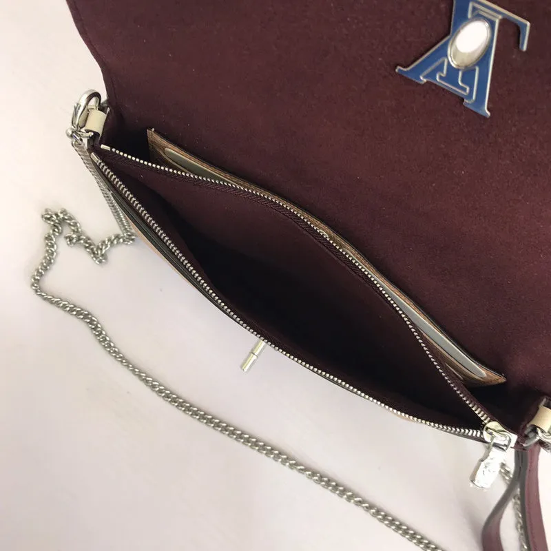 LOV2 Bags - Fashion Bags  942