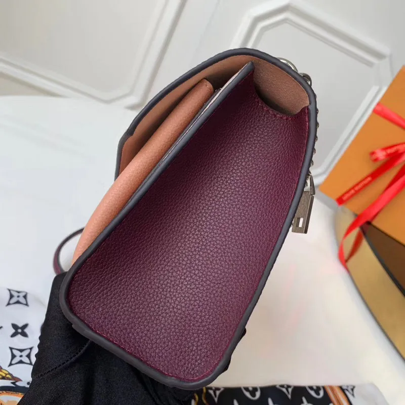 LOV2 Bags - Fashion Bags  951