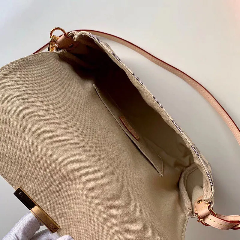LOV2 Bags - Fashion Bags  976