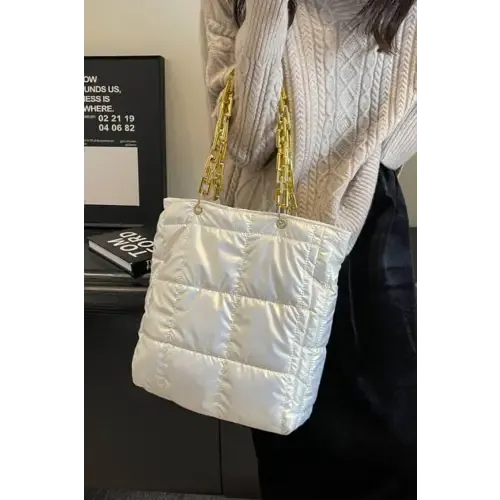 Luxurious Black Bubble Texture Chain Handbag for Elegant Evenings