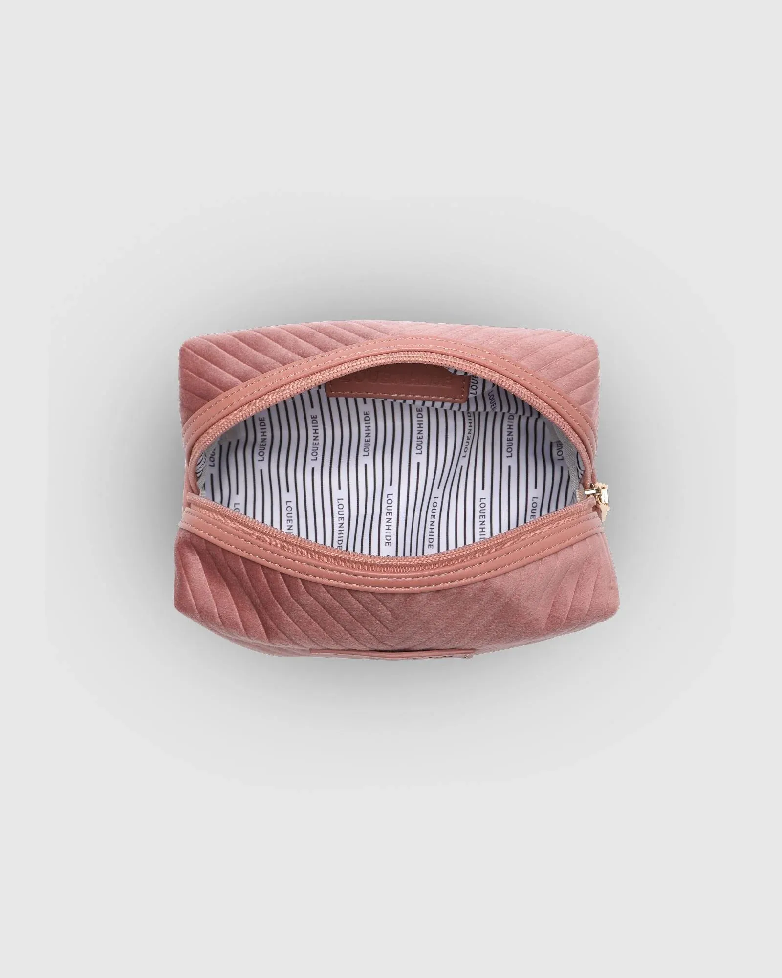 Mae Pouch