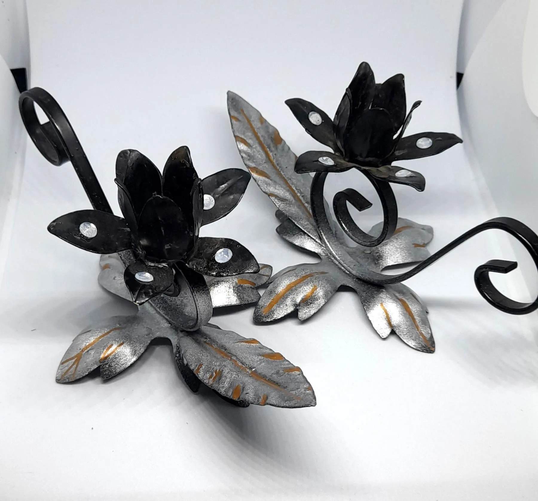 Metal art candle holders