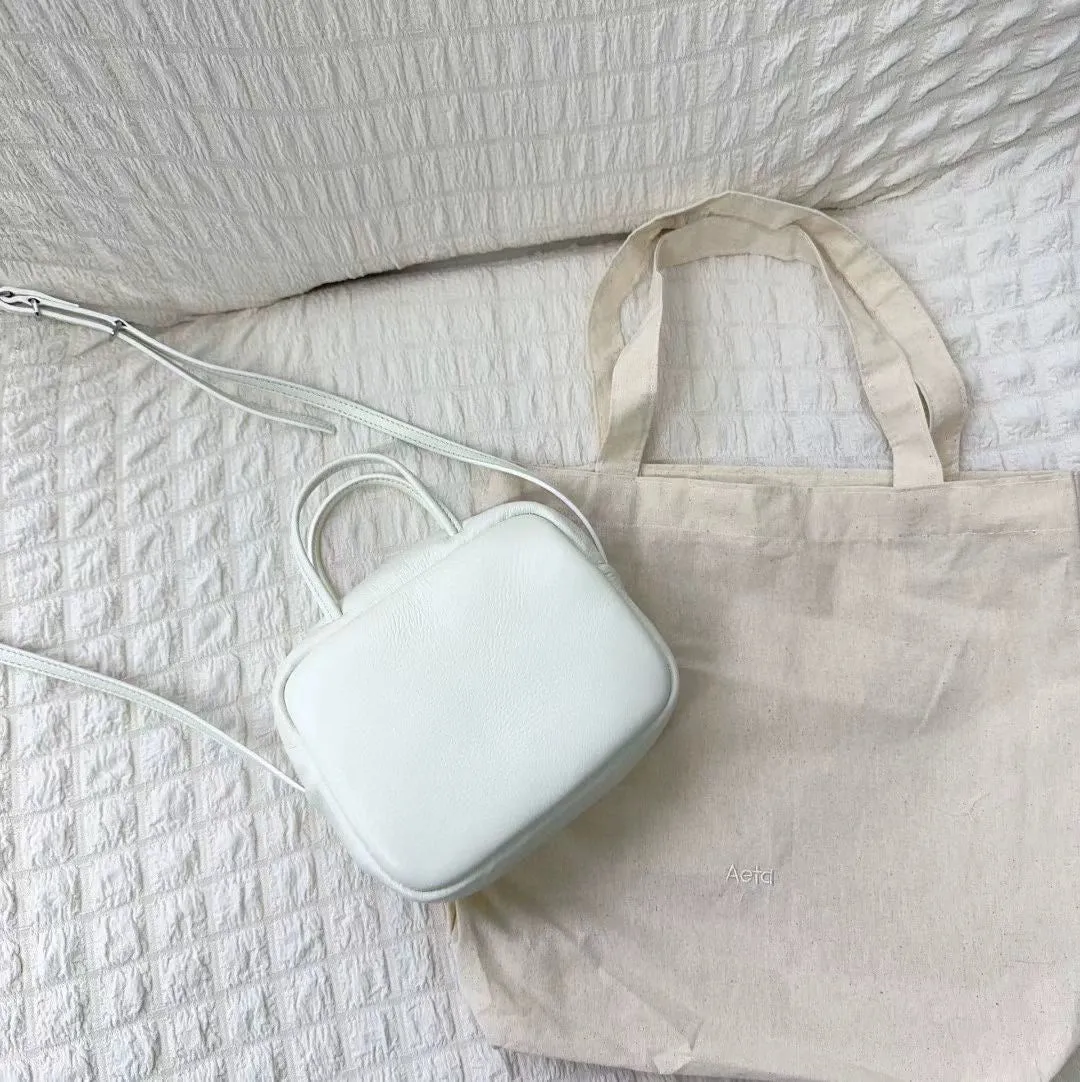 Minimalist Leather Handbag
