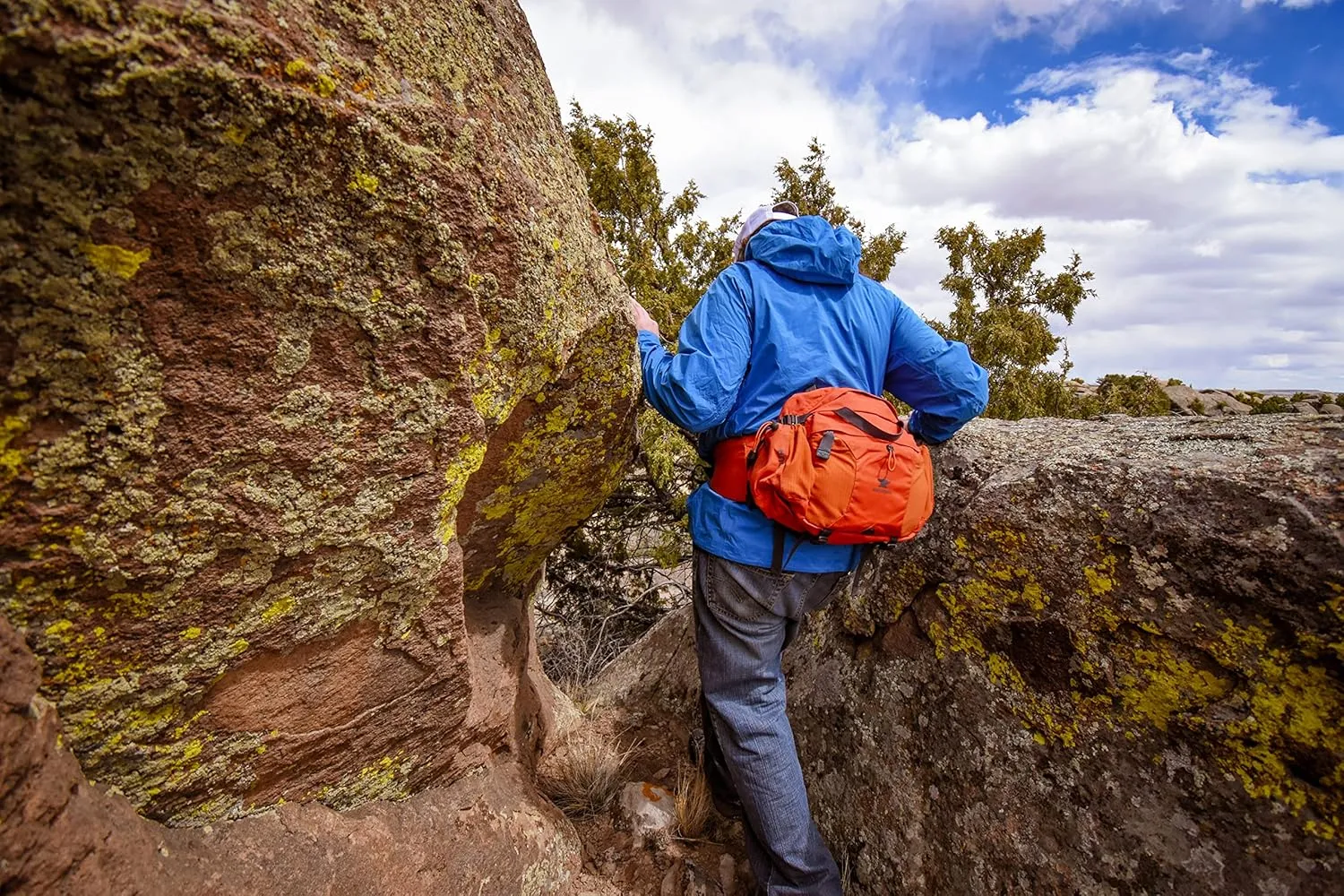 Mountainsmith Tour Lumbar Waist pack, Running, Hiking, Cycling, Travel, and Outdoor Sport Activities with Dual Water Bottle Holders