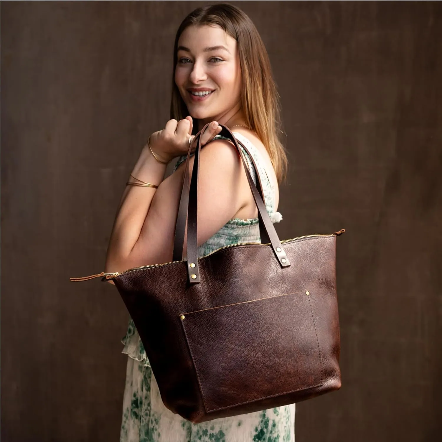 Portland Leather Goods Medium Zipper Tote Bag – Handmade, Durable & Unlined – Interior & Exterior Pockets