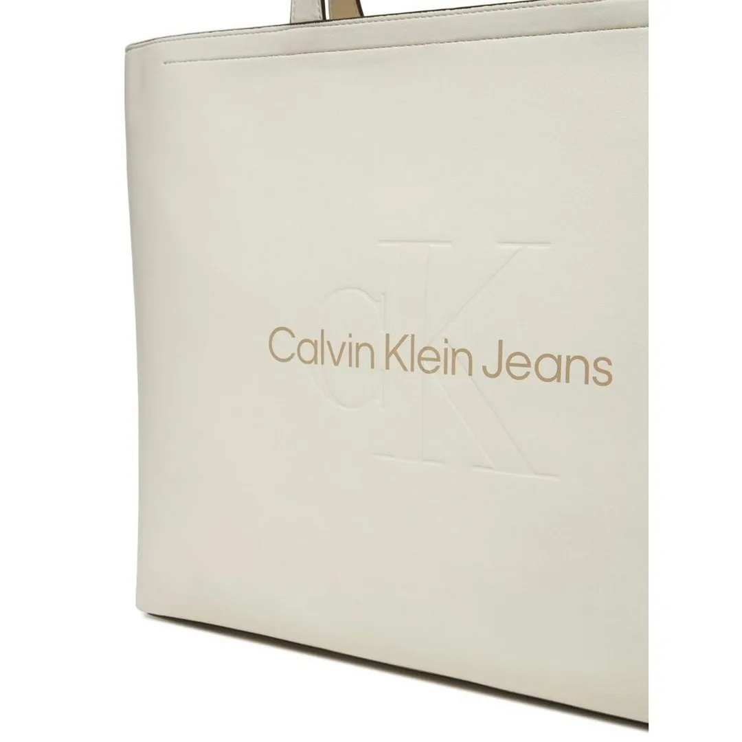 Sculpted Slim Tote34 Mono
