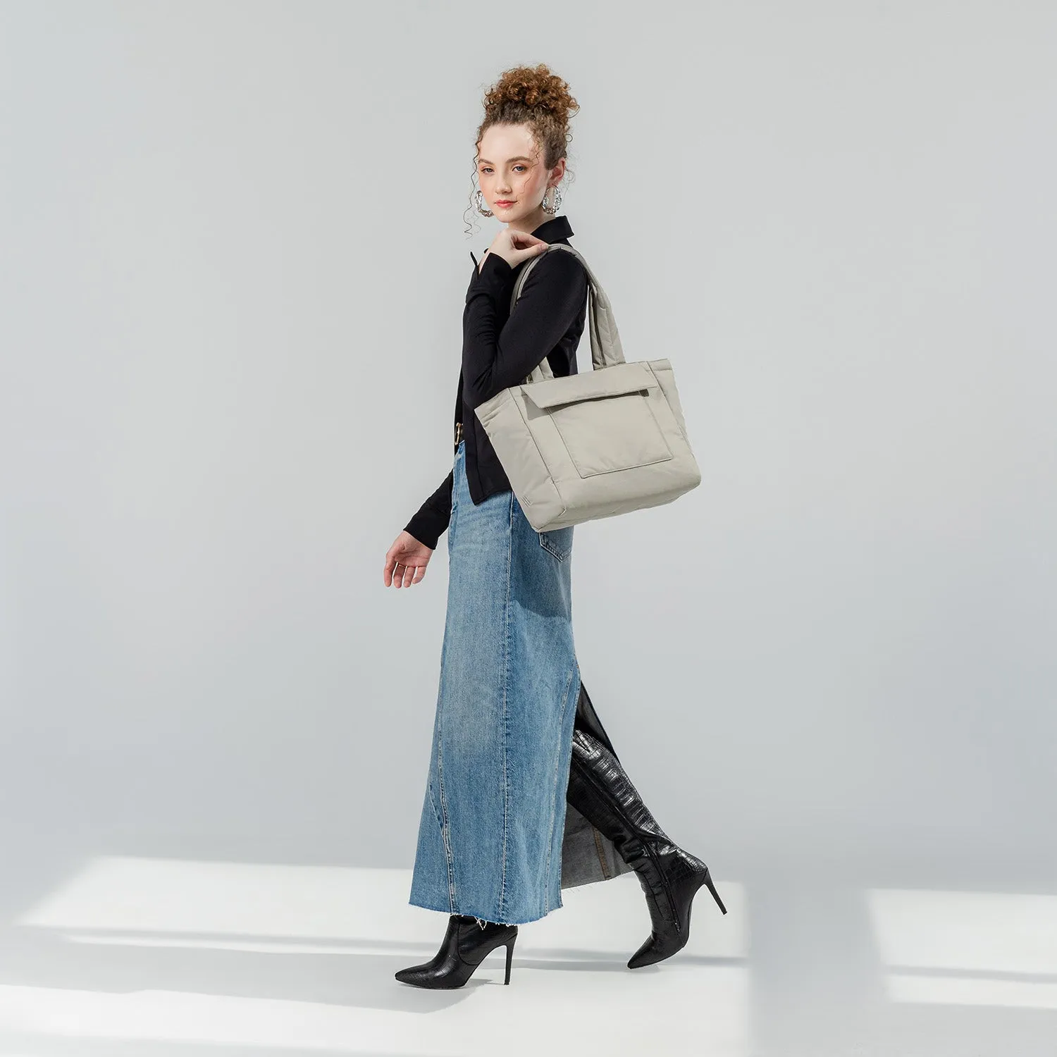 Semmoa M Tote Bag (Rjt)
