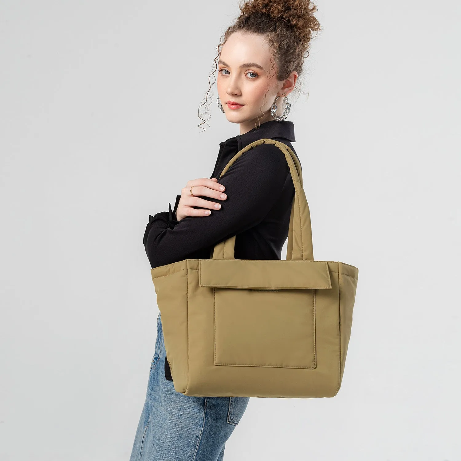 Semmoa M Tote Bag (Rjt)