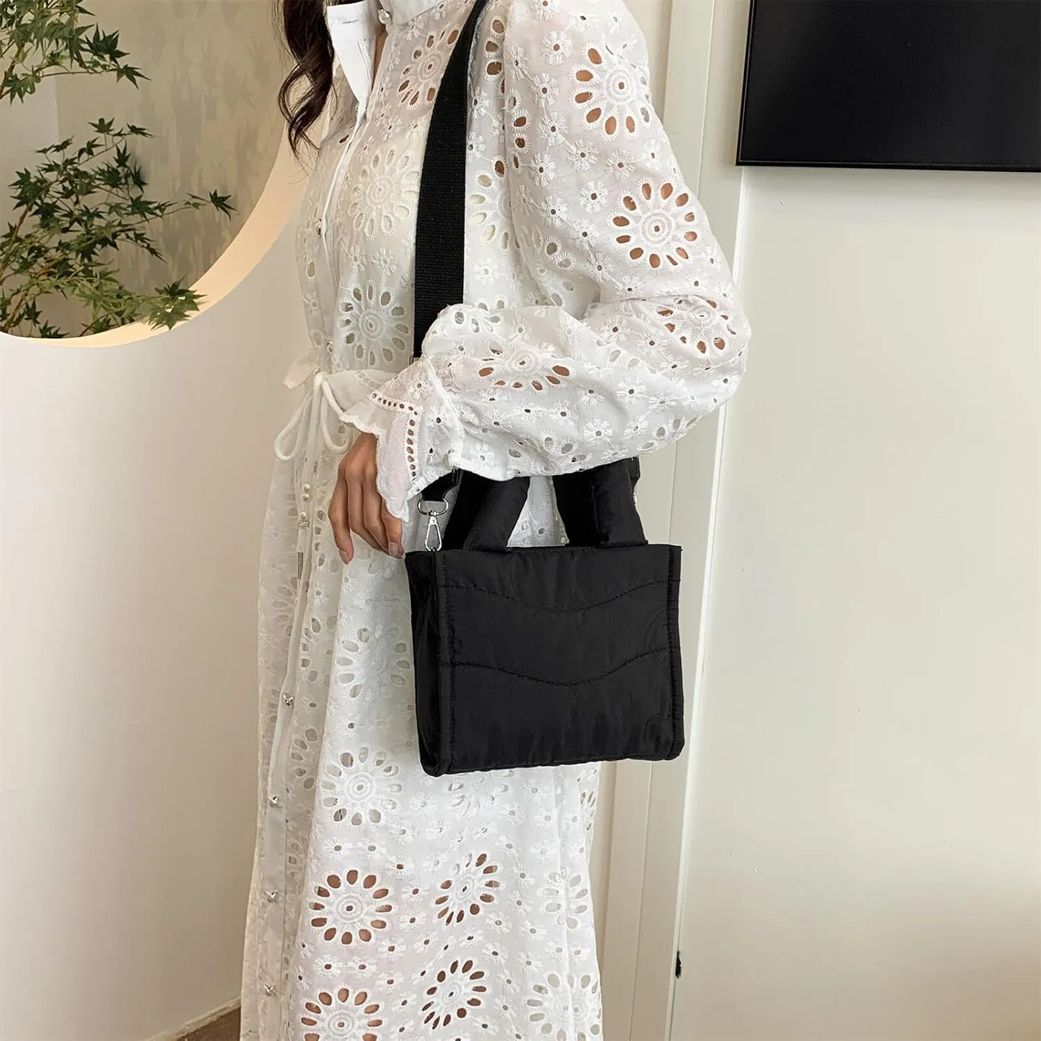 Small Puffer Tote Bag for Women Handbag, Quilted Nylon Shoulder Crossbody Puffy Padded Purse