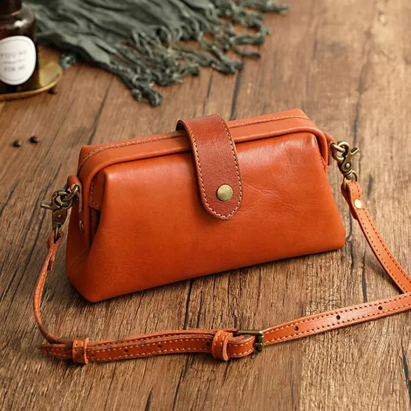 Sofia™ - Luxe Vintage Clutch