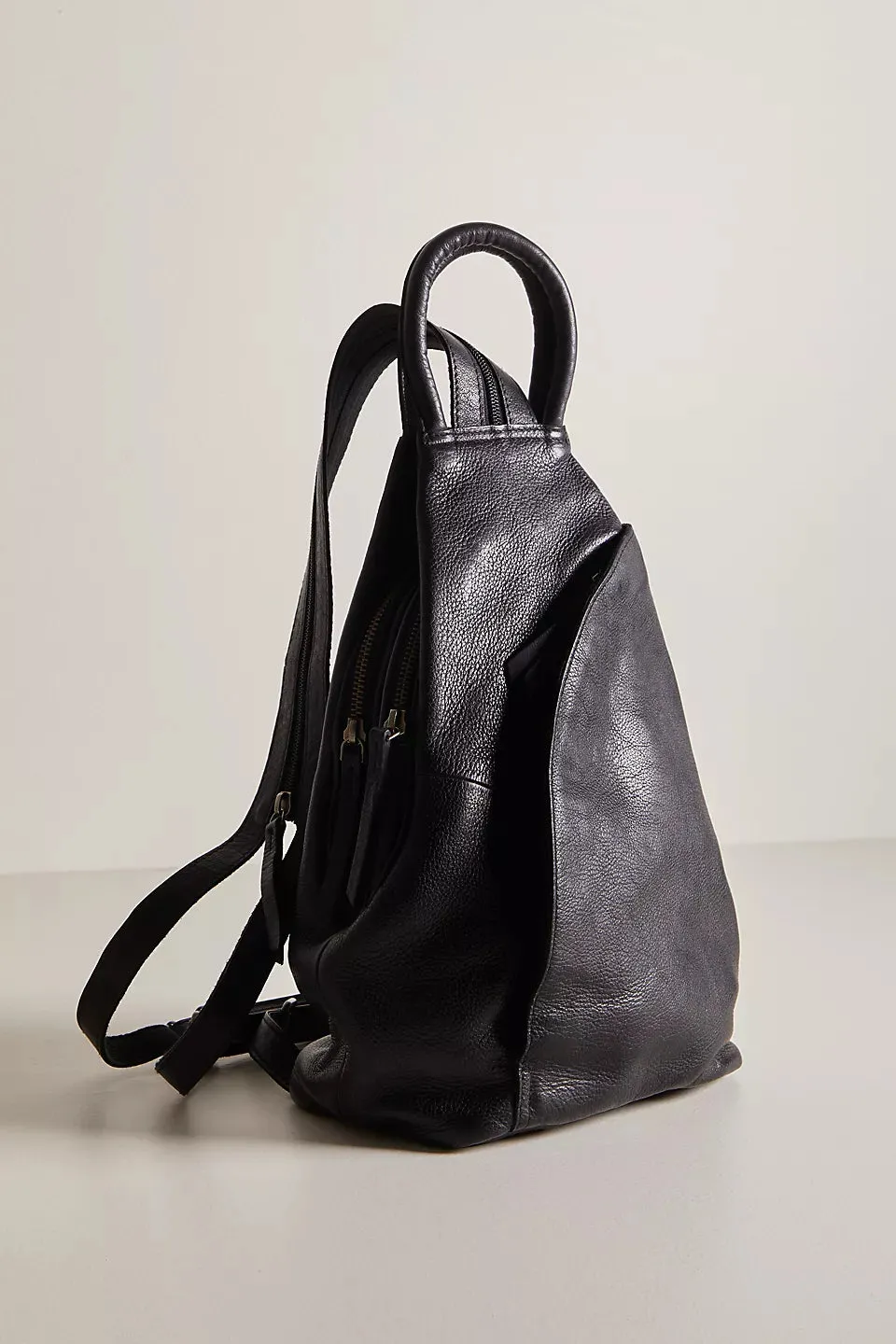 Soho Convertible Sling