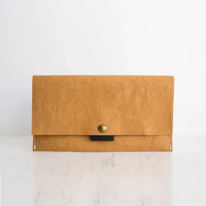 The Commuter Wallet in Wood